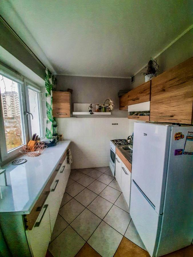 Apartament By Wyszynskiego Street Apartment Конин Екстериор снимка